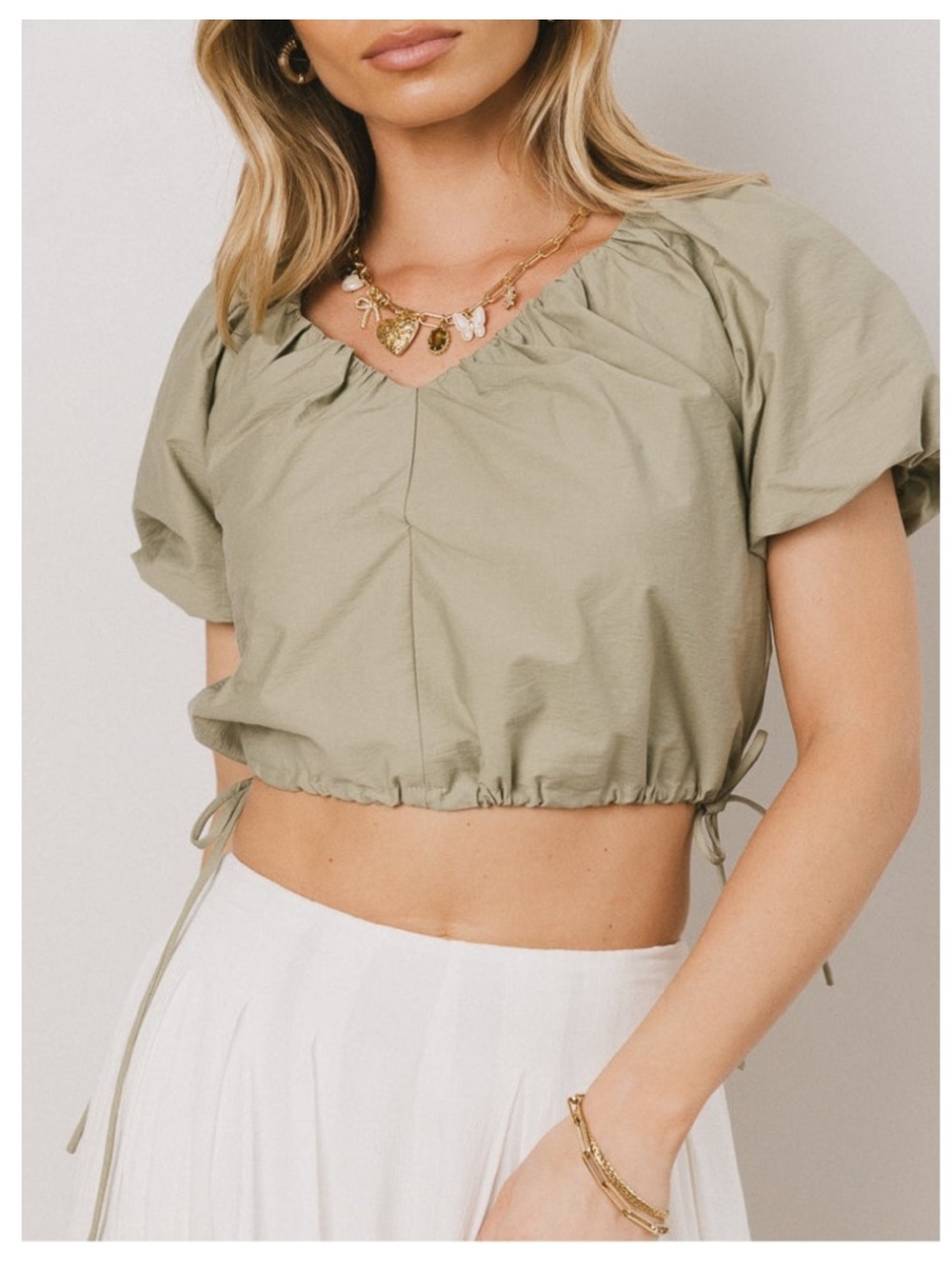 🟠NWT MOD REF Bubble-Sleeve Top w/Adjustable Side Ties - Sage